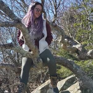 Meet your Posher, Madeleine